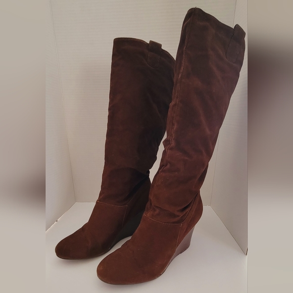 Knee High Suede Leather Slouchy Wedge Boots - Picture 3 of 9